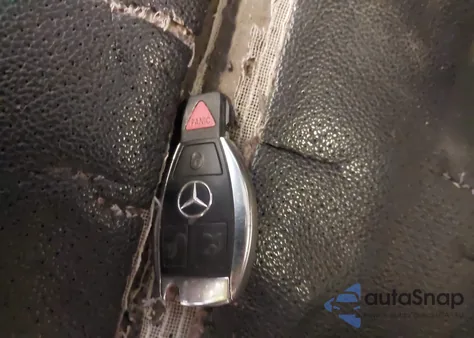 2010 Mercedes-Benz Glk 350 4Matic из США, поврежденный, VIN WDCGG8HB6AF460920